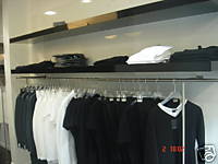 AGENCEMENT COMPLET D UNE BOUTIQUE DE VETEMENT DE LUXE